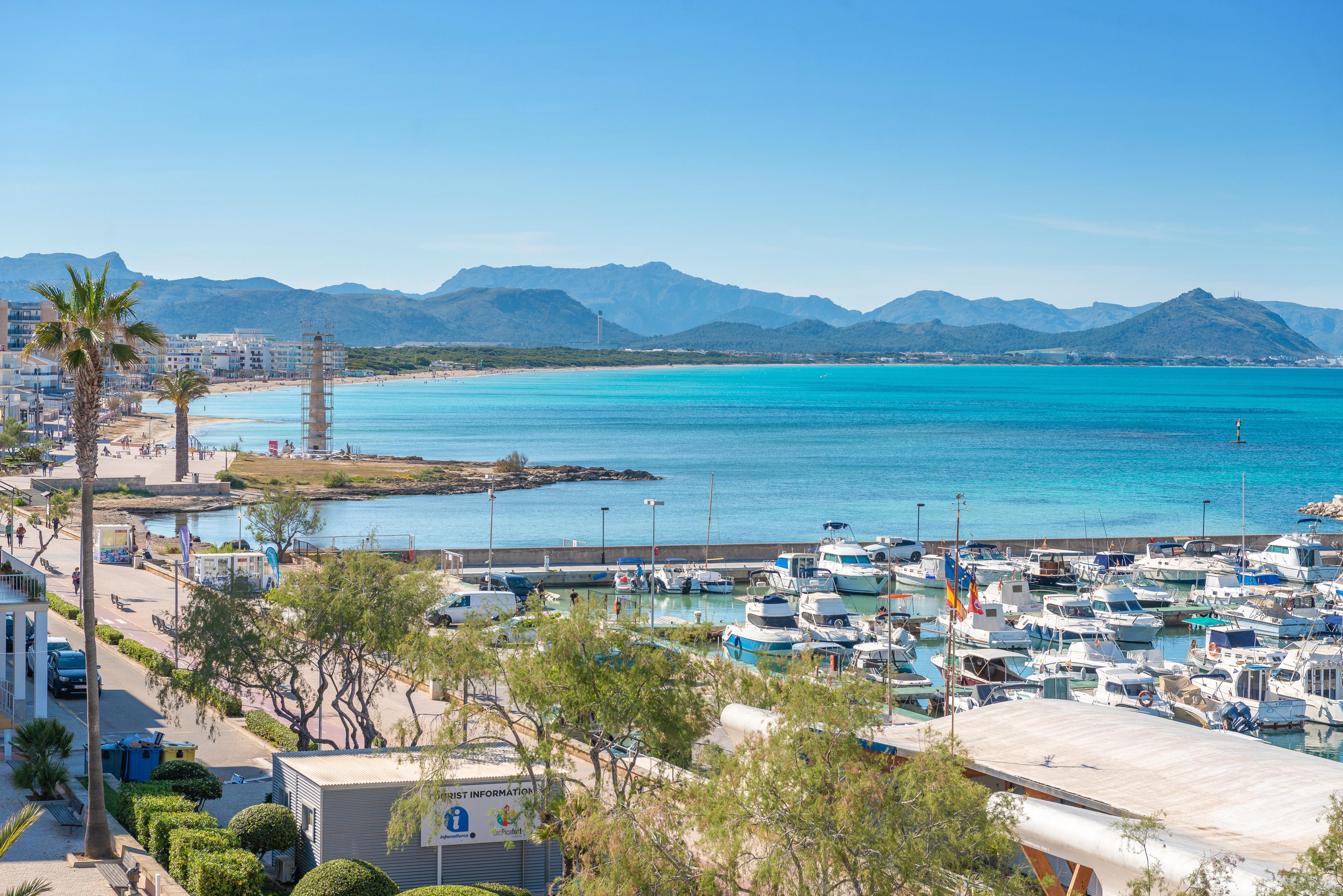 Llaut Boutique Hotel 4*